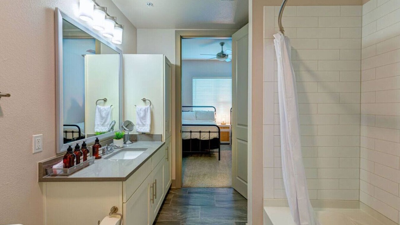 Photo of Bathroom in Las Colinas