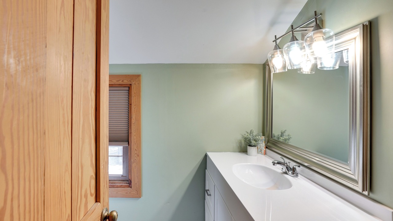 Photo of Bathroom in Murray