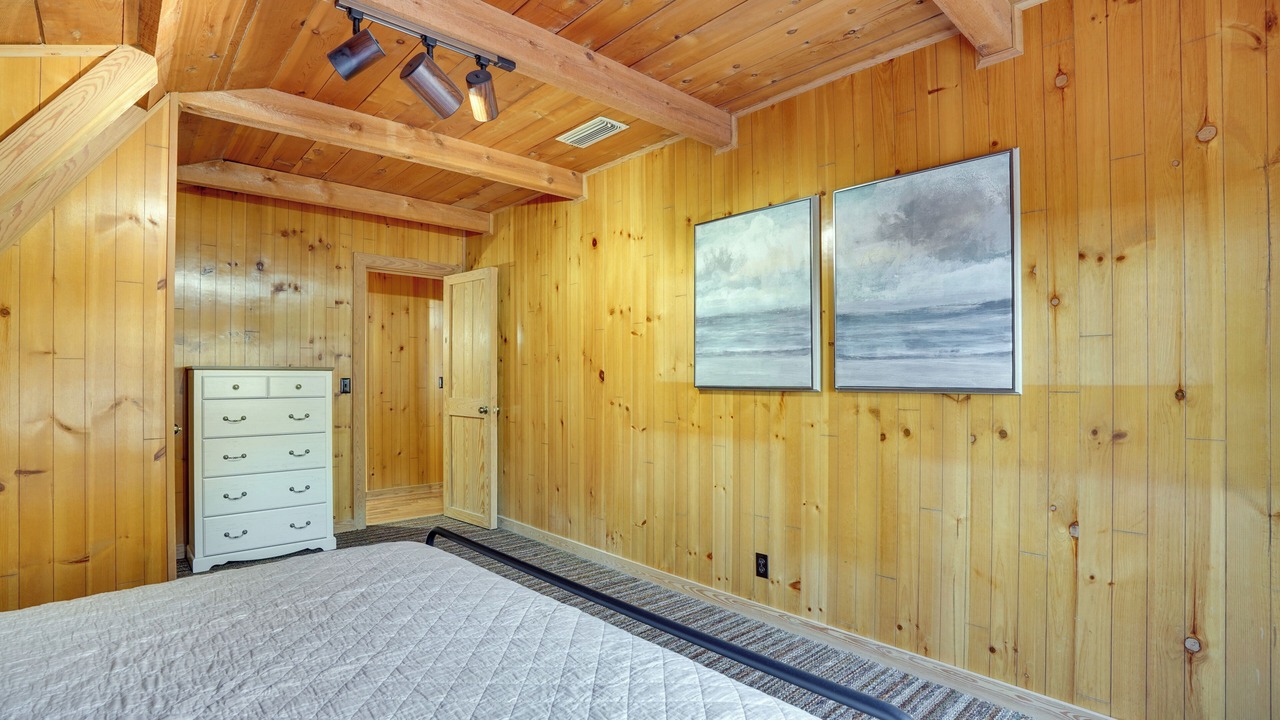 Photo of Bedroom in Murray