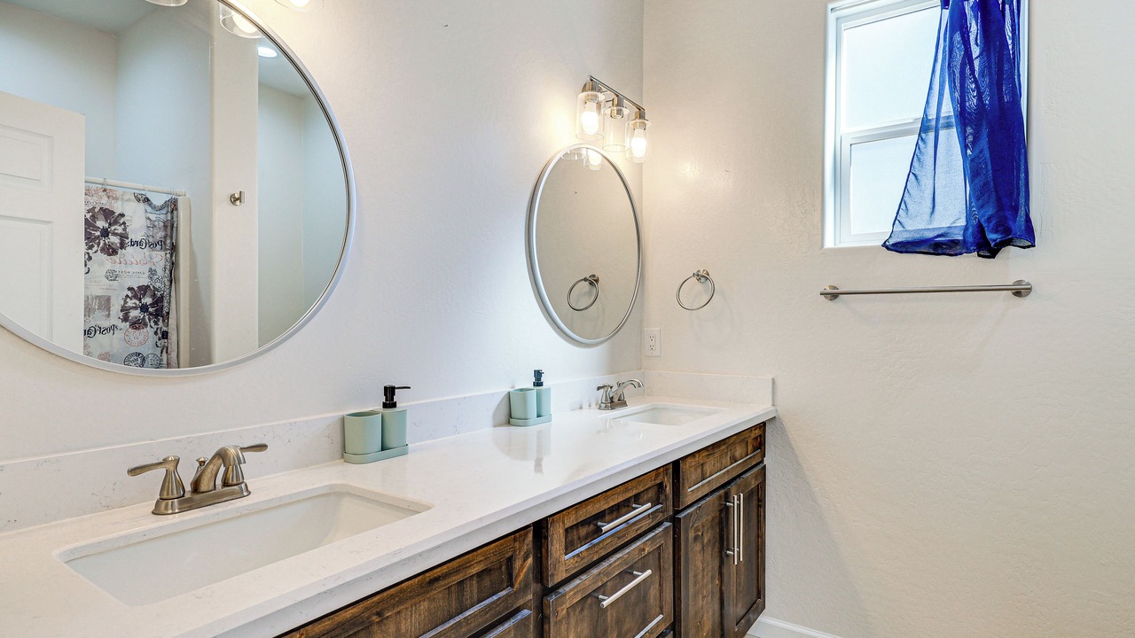 Photo of Bathroom in Springerville