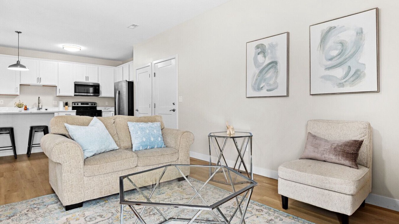 Photo of Livingroom in Orange Prairie