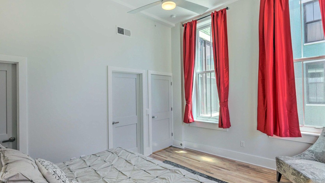 Photo of Bedroom in Central Business District