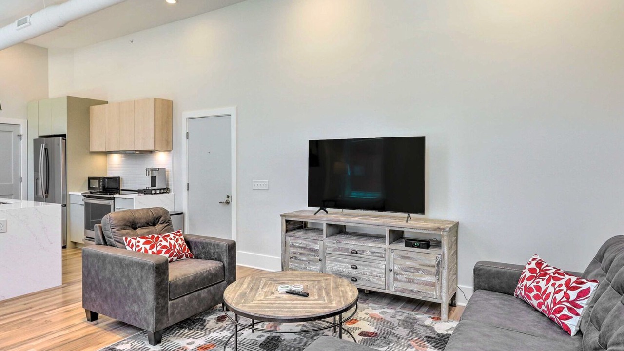 Photo of Livingroom in Central Business District