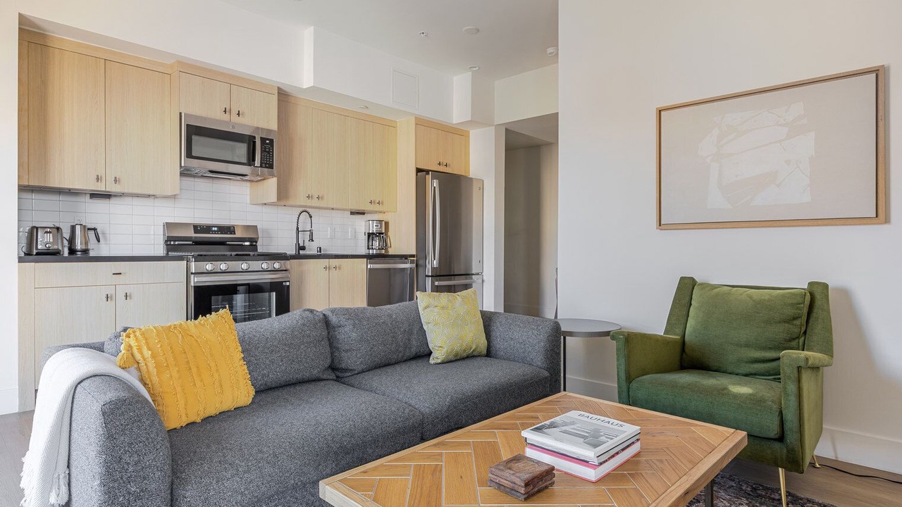 Photo of Livingroom in East Hollywood