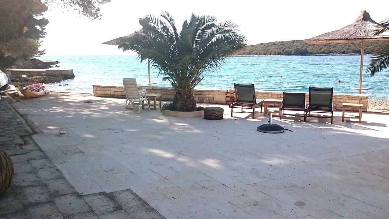 Photo of Patio Balcony in Loviste