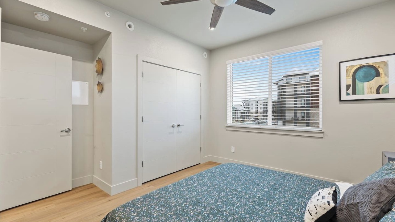 Photo of Bedroom in Old Town North