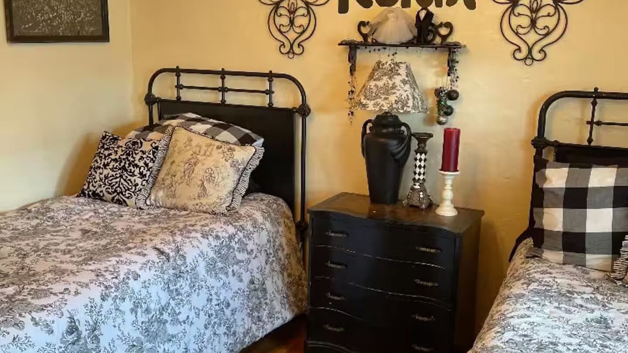 Photo of Bedroom in Elkhart