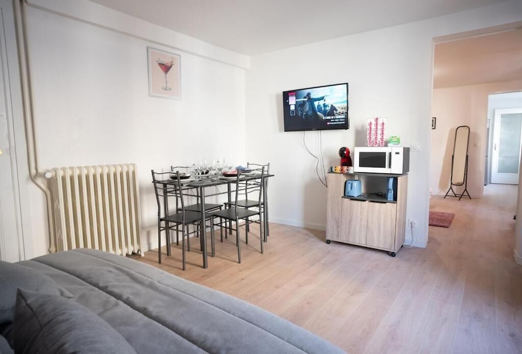 Photo of Bedroom in Reims