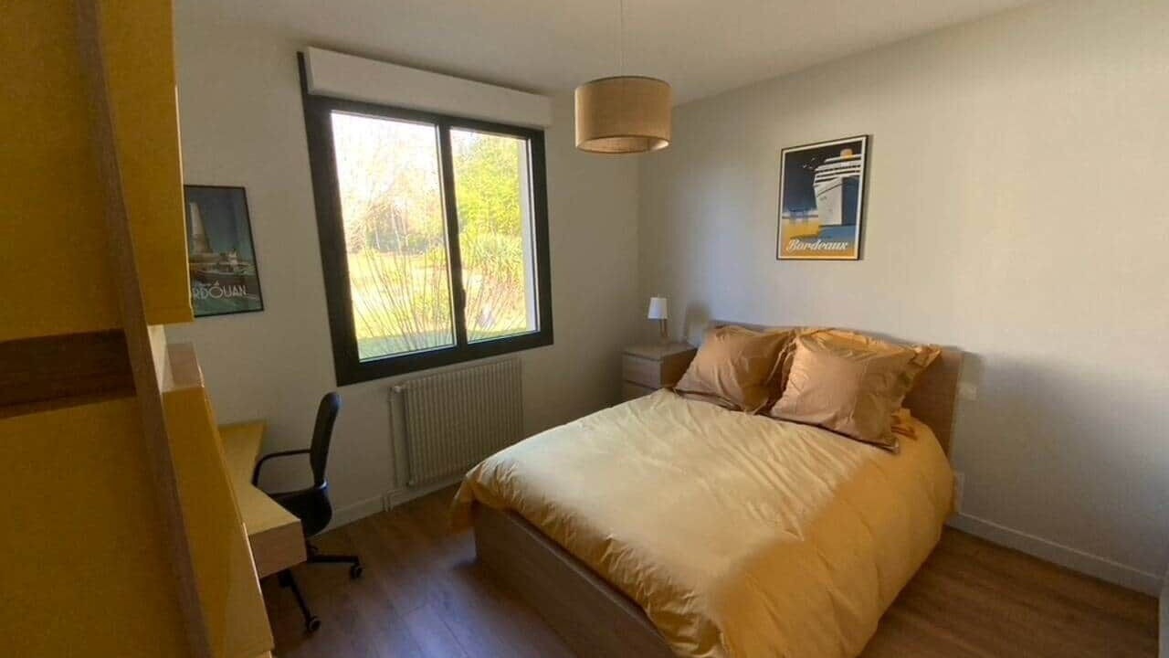 Photo of Bedroom in Pessac