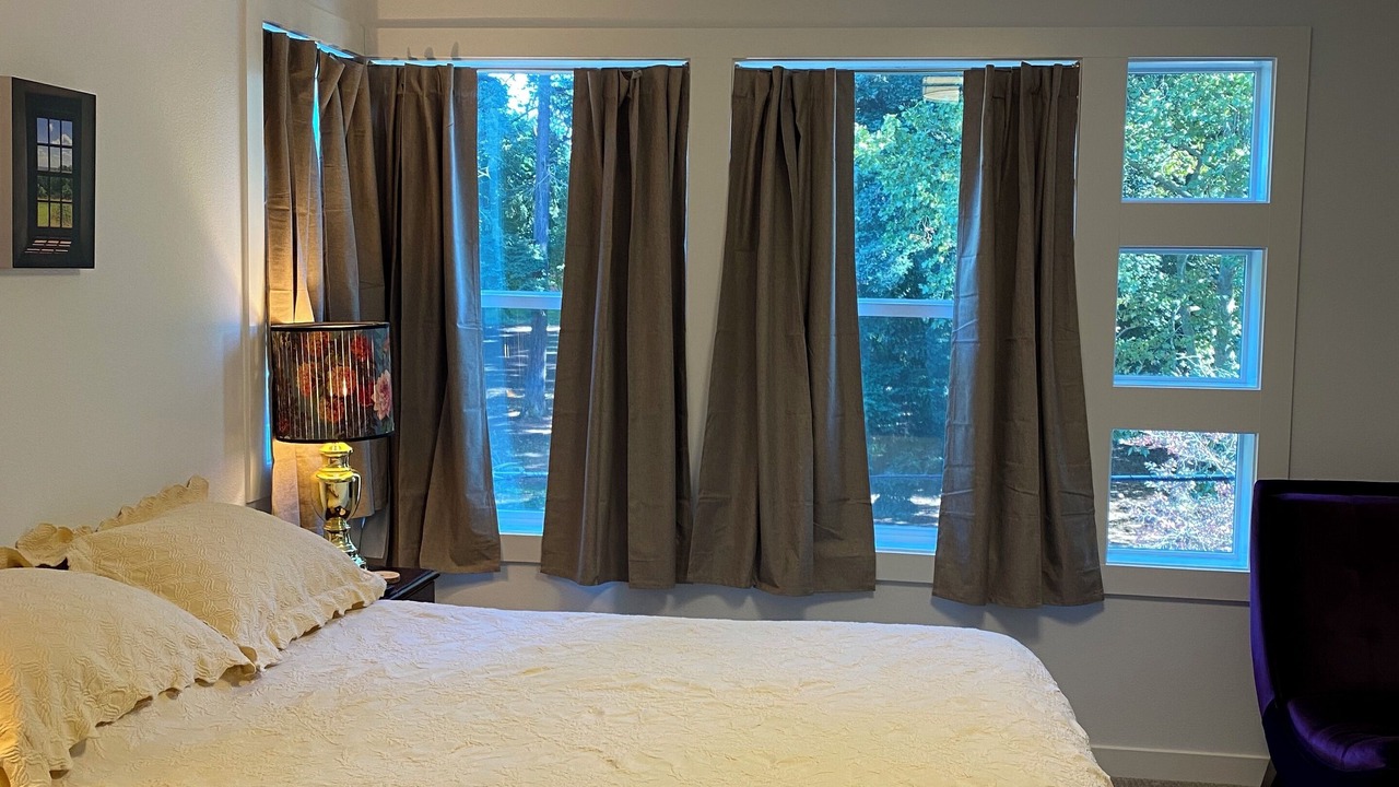 Photo of Bedroom in Creston - Kenilworth