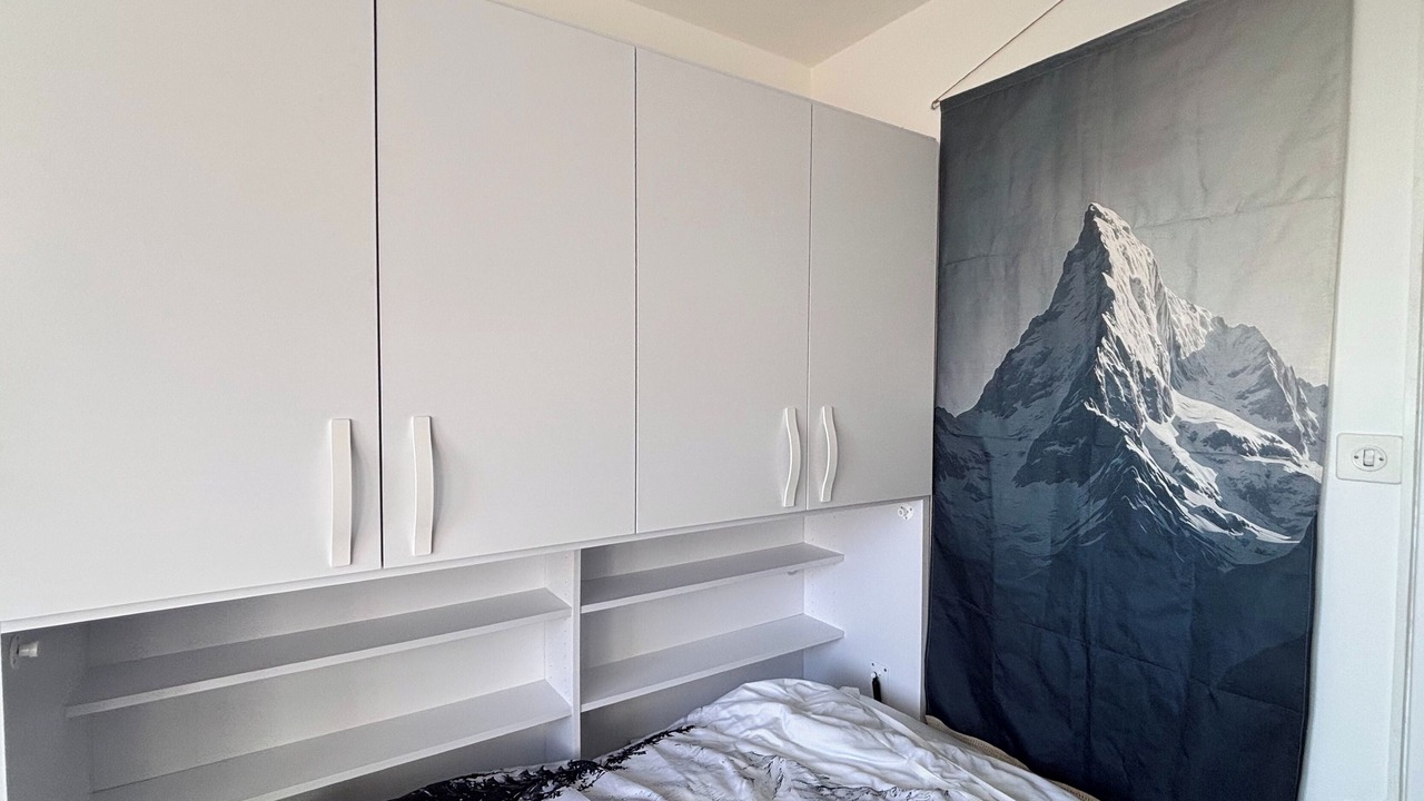 Photo of Bedroom in Pully