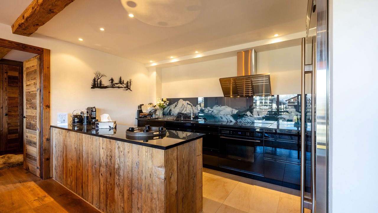 Photo of Kitchen in Saint-Pierre-de-Clages