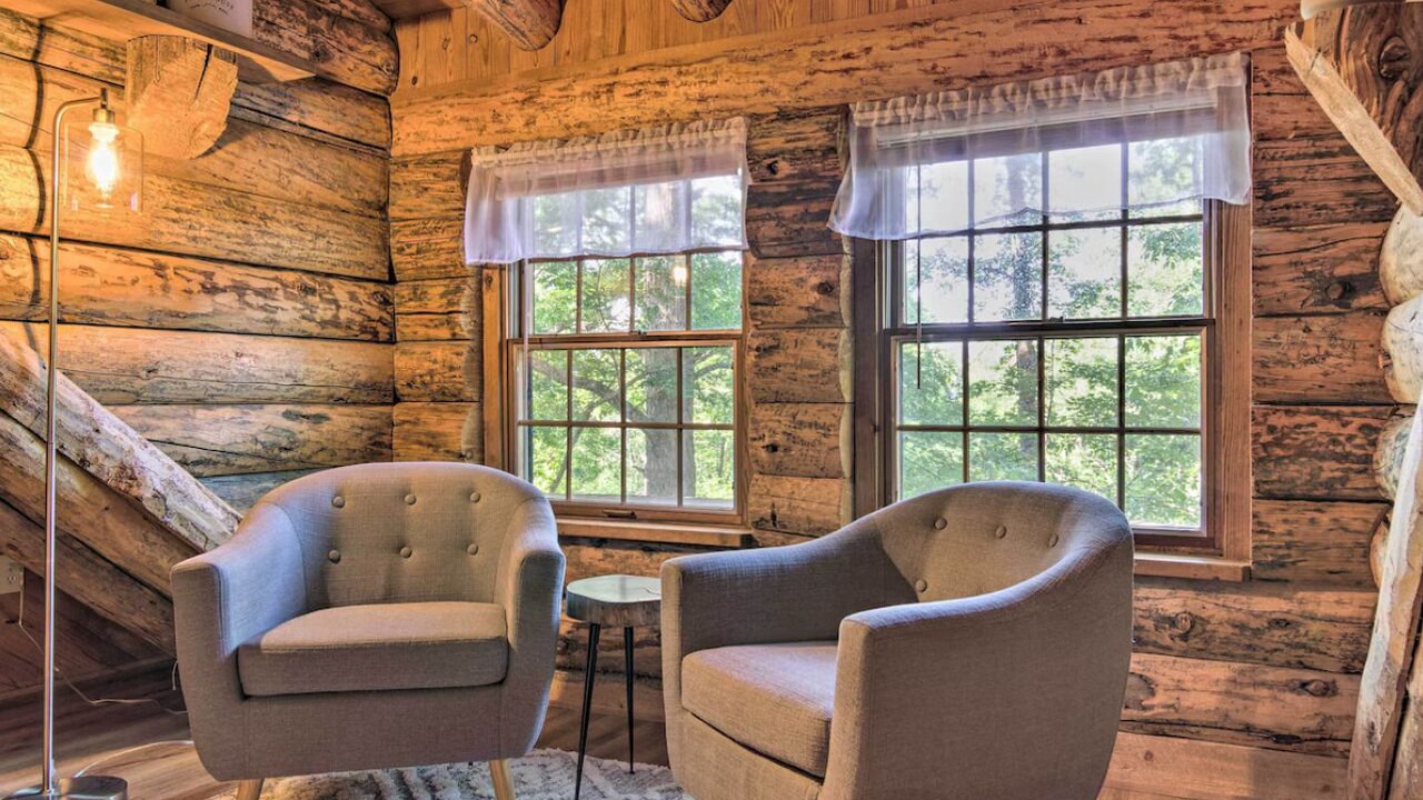 Photo of Livingroom in Pickens