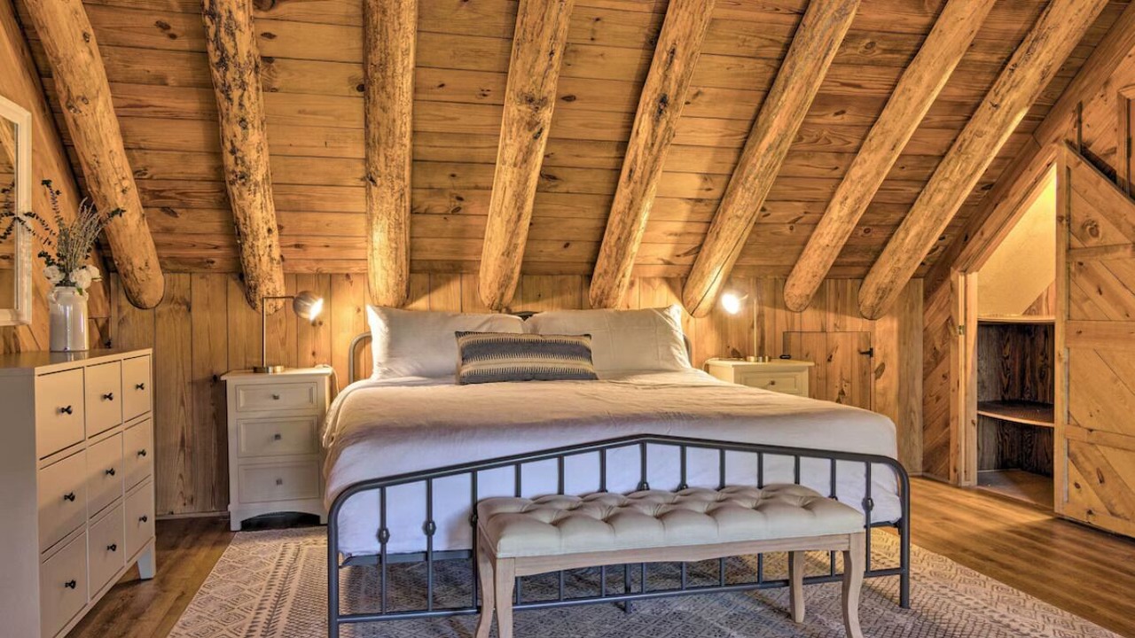 Photo of Bedroom in Pickens