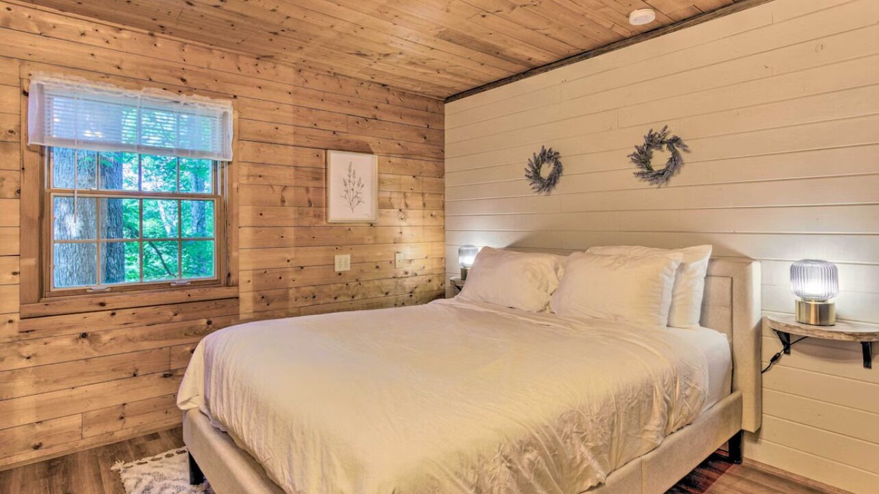 Photo of Bedroom in Pickens