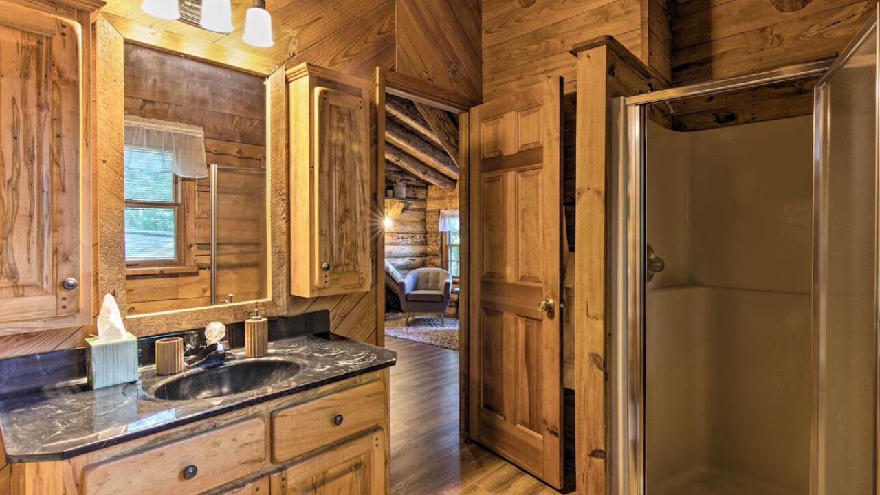 Photo of Bathroom in Pickens