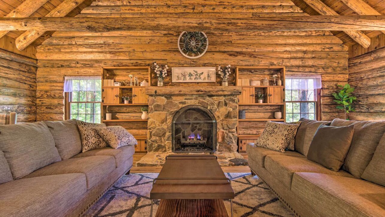 Photo of Livingroom in Pickens
