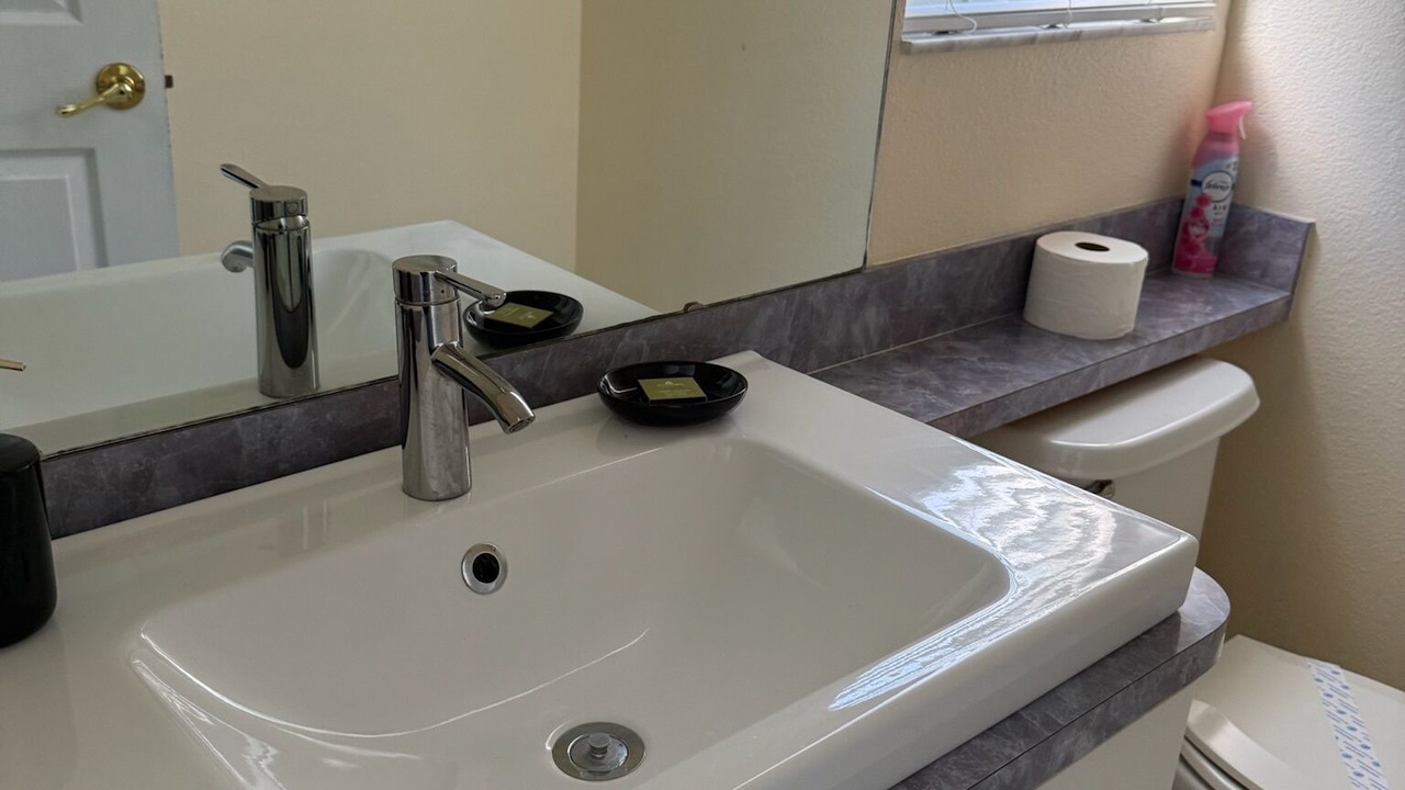 Photo of Bathroom in Sunset Lakes
