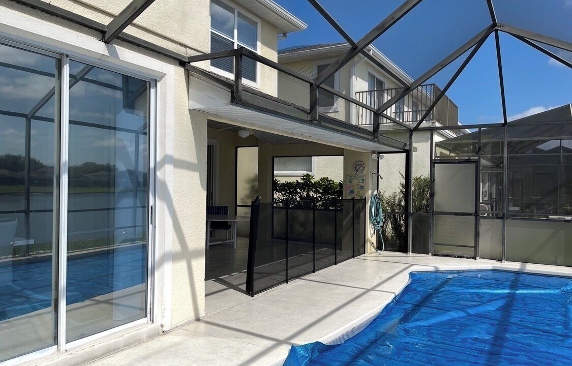 Photo of Patio Balcony in Sunset Lakes