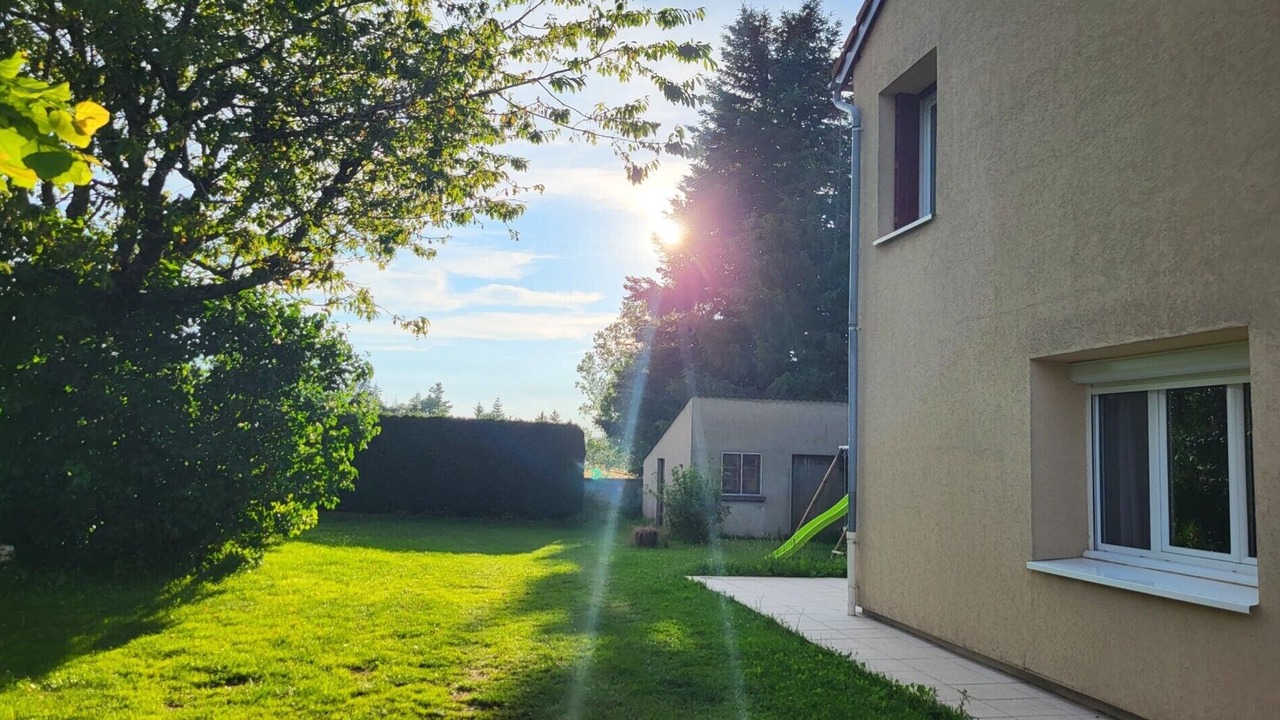 Photo of Outdoor in Lesperon