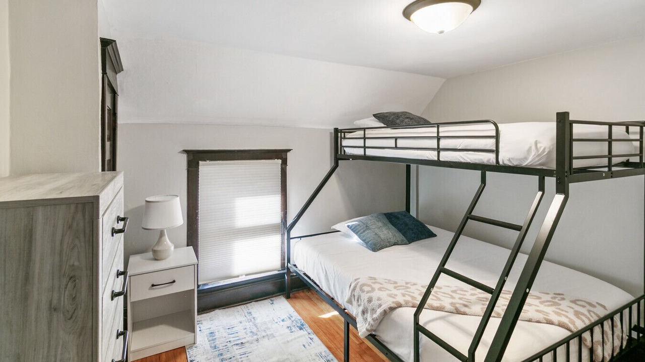 Photo of Bedroom in Libertyville