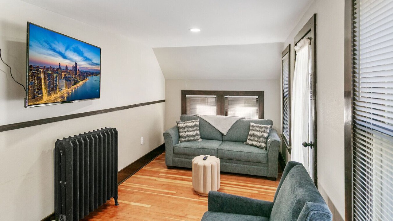 Photo of Livingroom in Libertyville