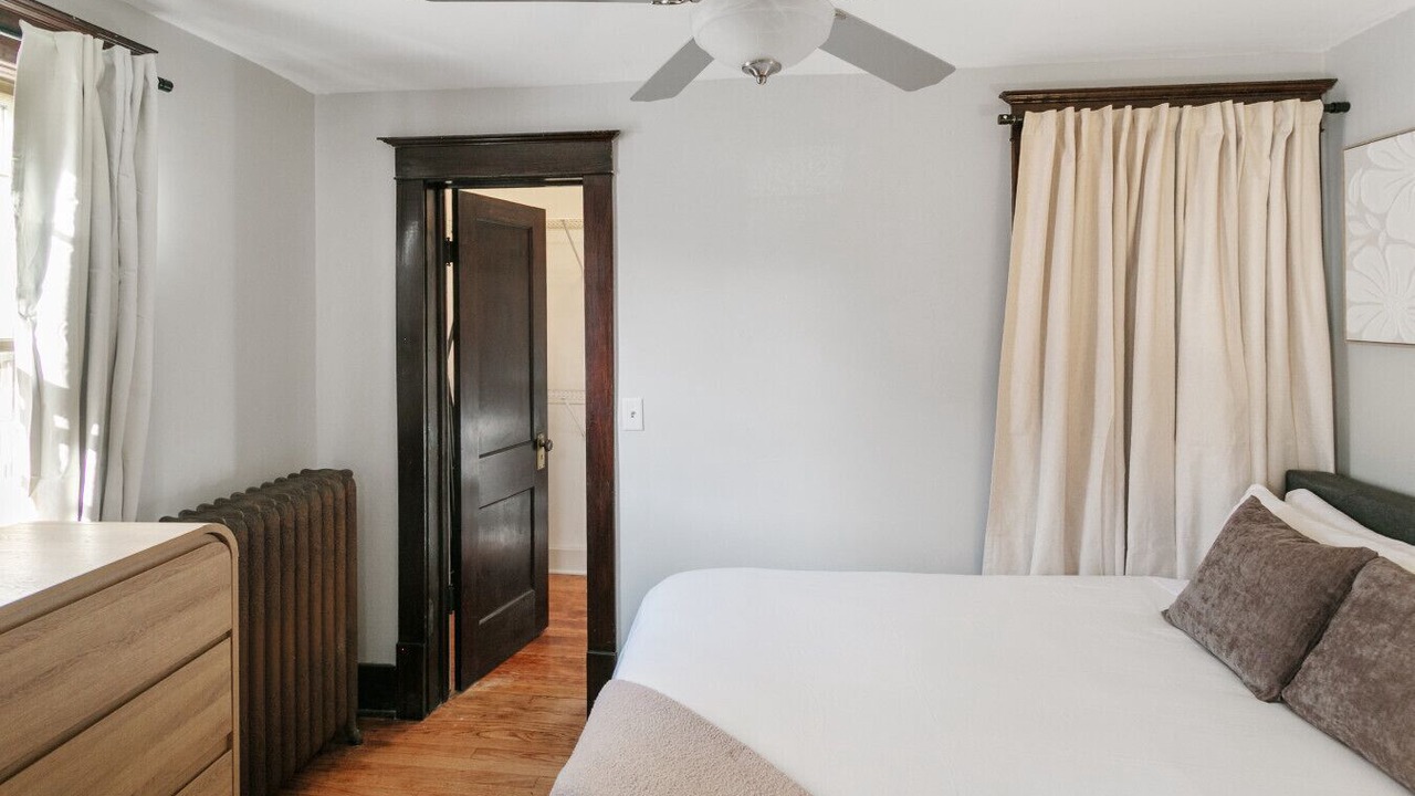 Photo of Bedroom in Libertyville