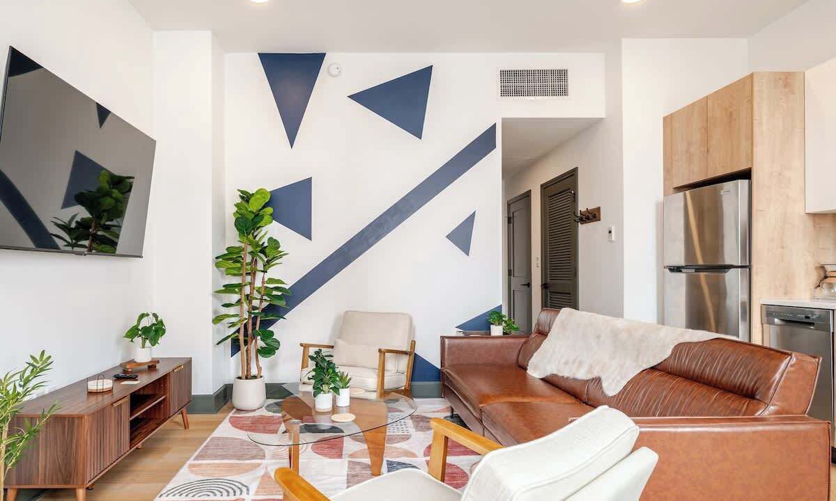 Photo of Livingroom in Central City
