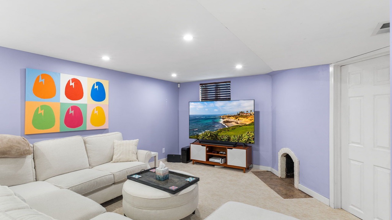 Photo of Livingroom in Englewood