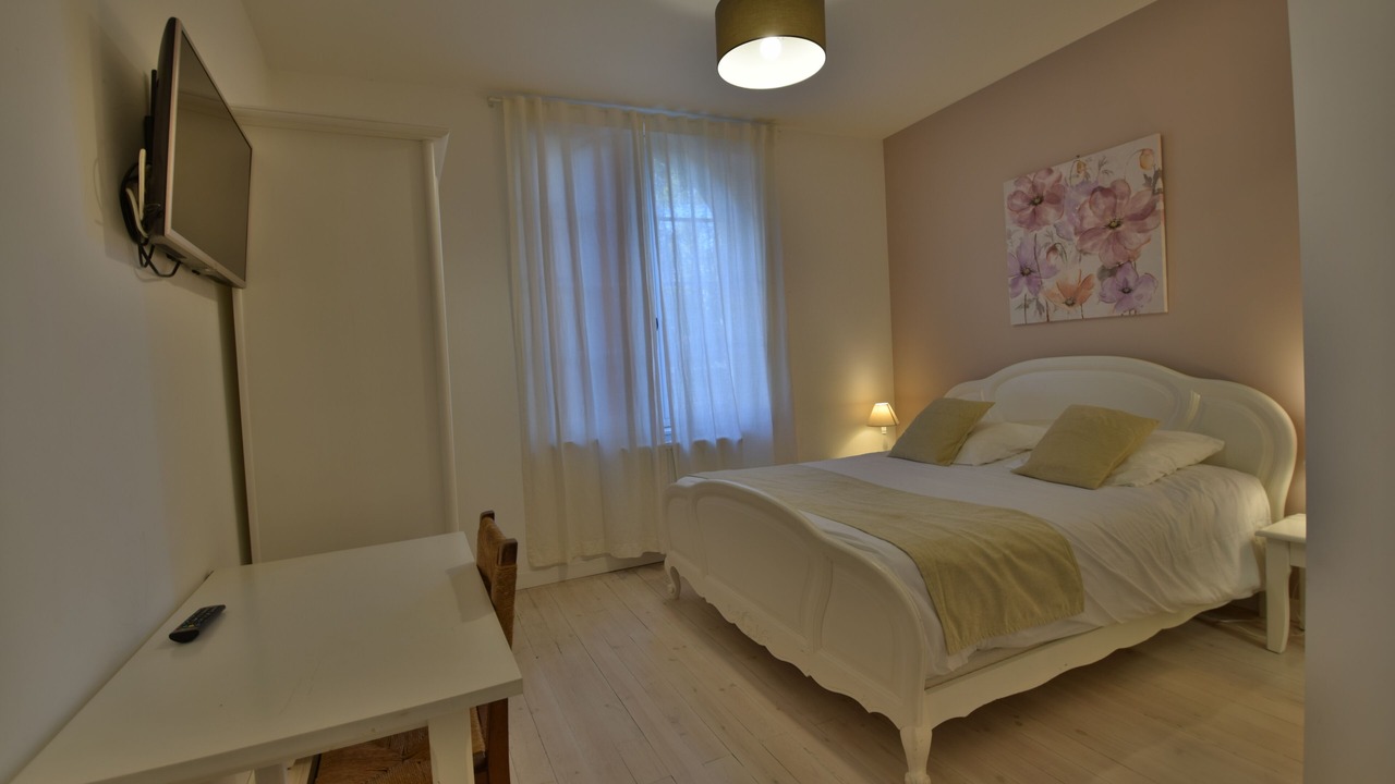 Photo of Bedroom in Marmande