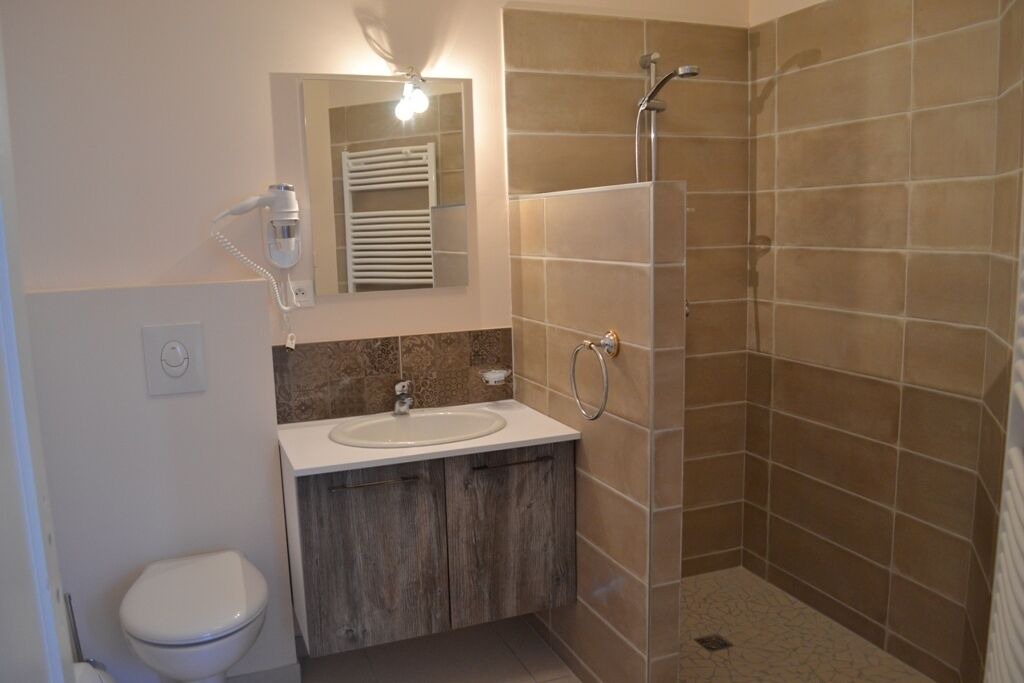 Photo of Bathroom in Marmande