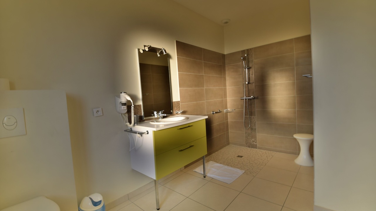 Photo of Bathroom in Marmande