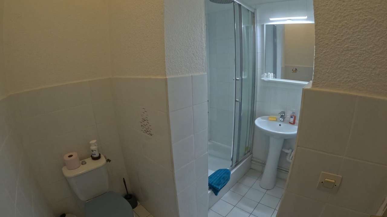 Photo of Bathroom in Corenc