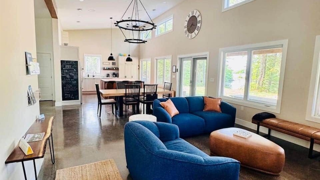 Photo of Livingroom in Mill Cove