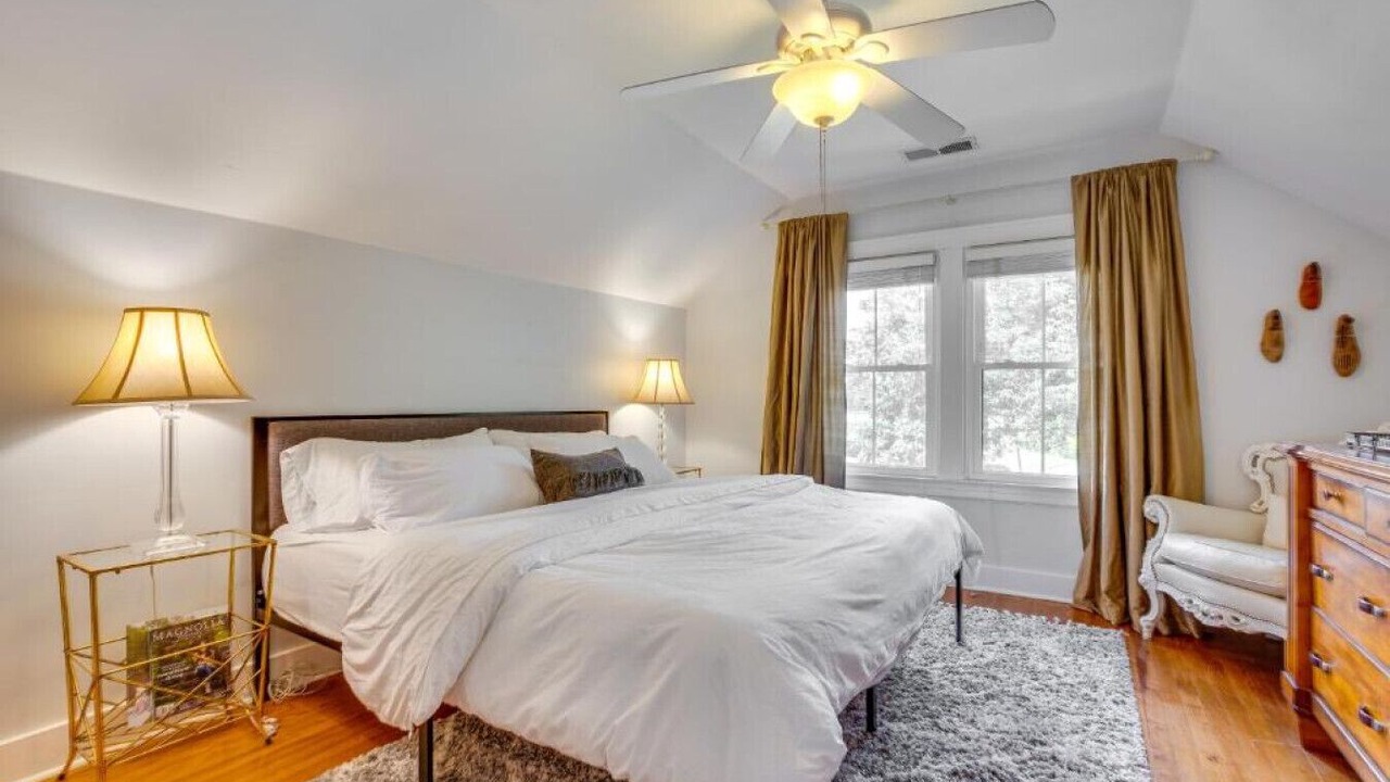 Photo of Bedroom in Crescent Hill