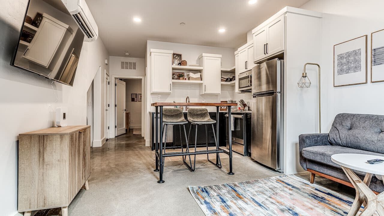 Photo of Livingroom in Central Oklahoma City
