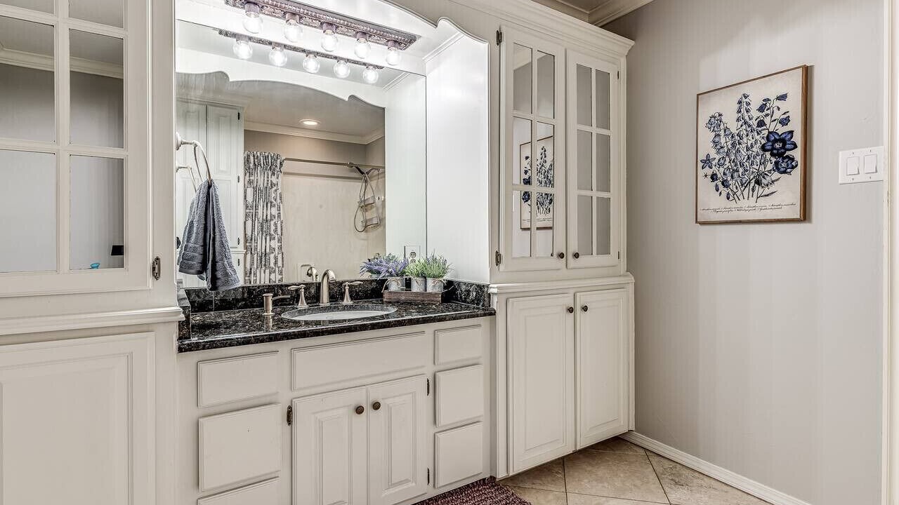 Photo of Bathroom in South Oklahoma City