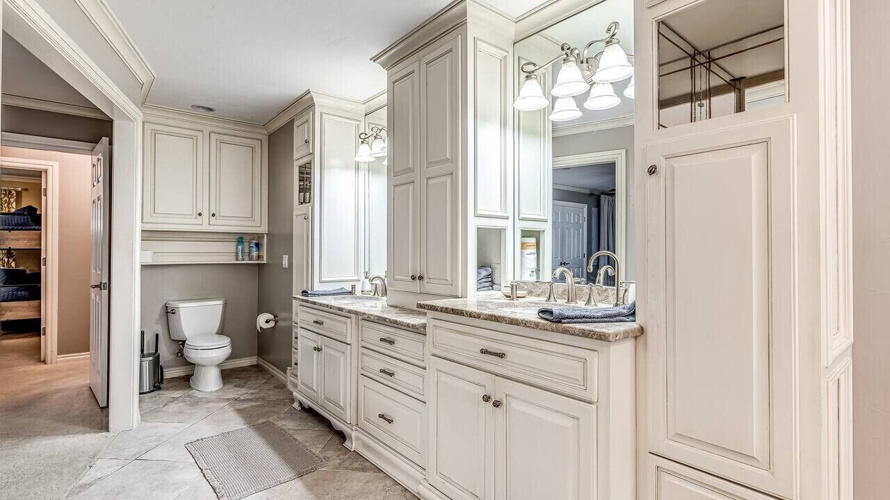 Photo of Bathroom in South Oklahoma City