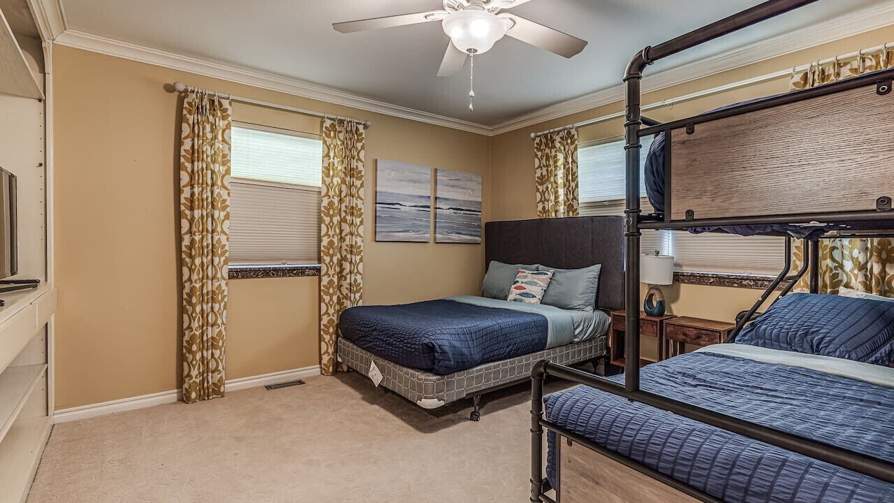 Photo of Bedroom in South Oklahoma City