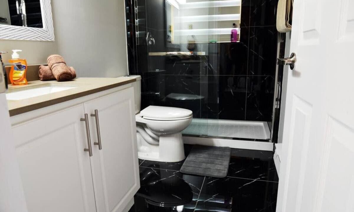 Photo of Bathroom in Dongola