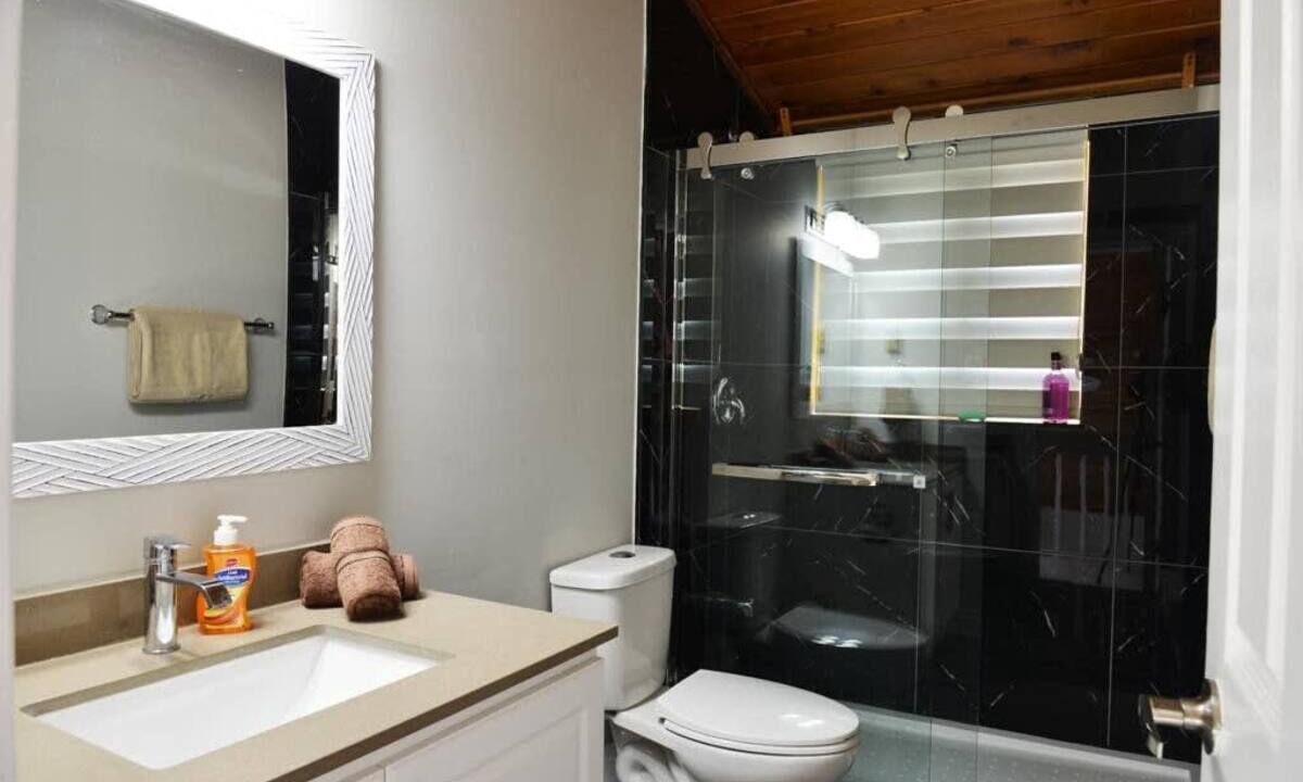 Photo of Bathroom in Dongola
