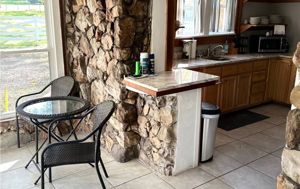 Photo of Kitchen in Avery Creek