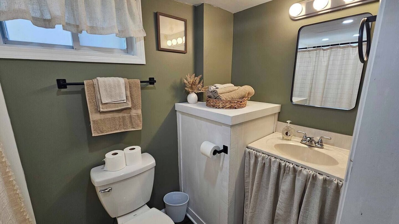 Photo of Bathroom in Town of Union
