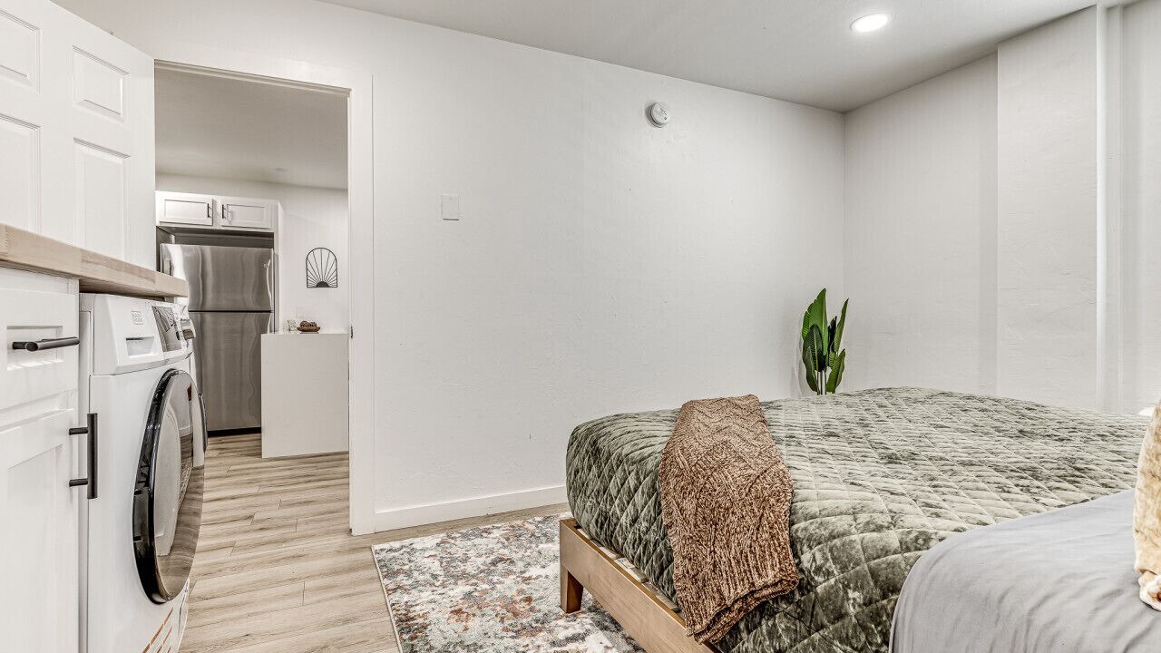 Photo of Bedroom in Midtown