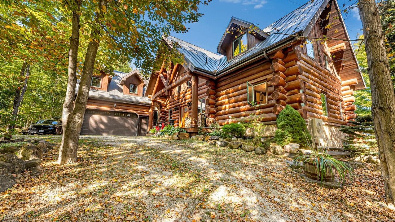 Photo of Outdoor in Grey Highlands