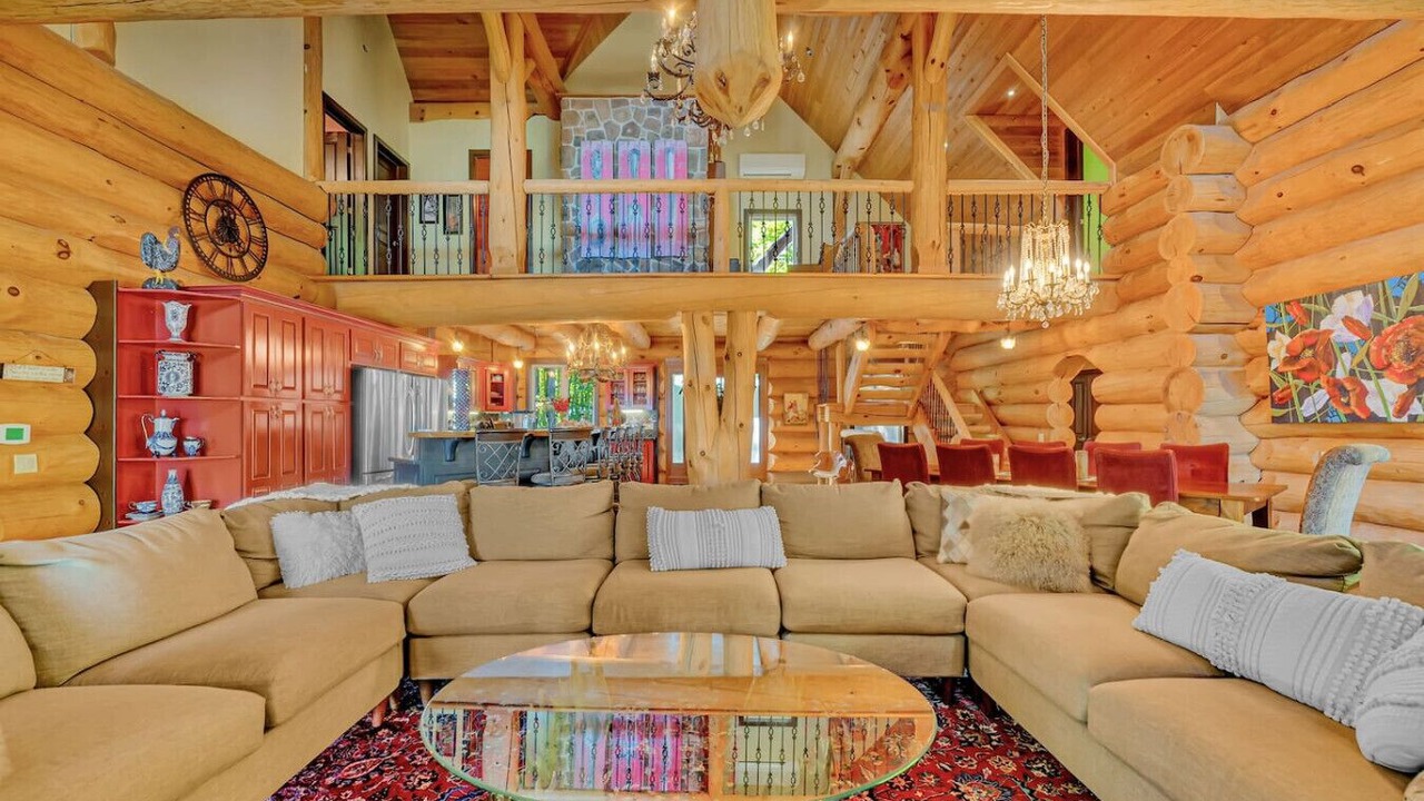 Photo of Livingroom in Grey Highlands