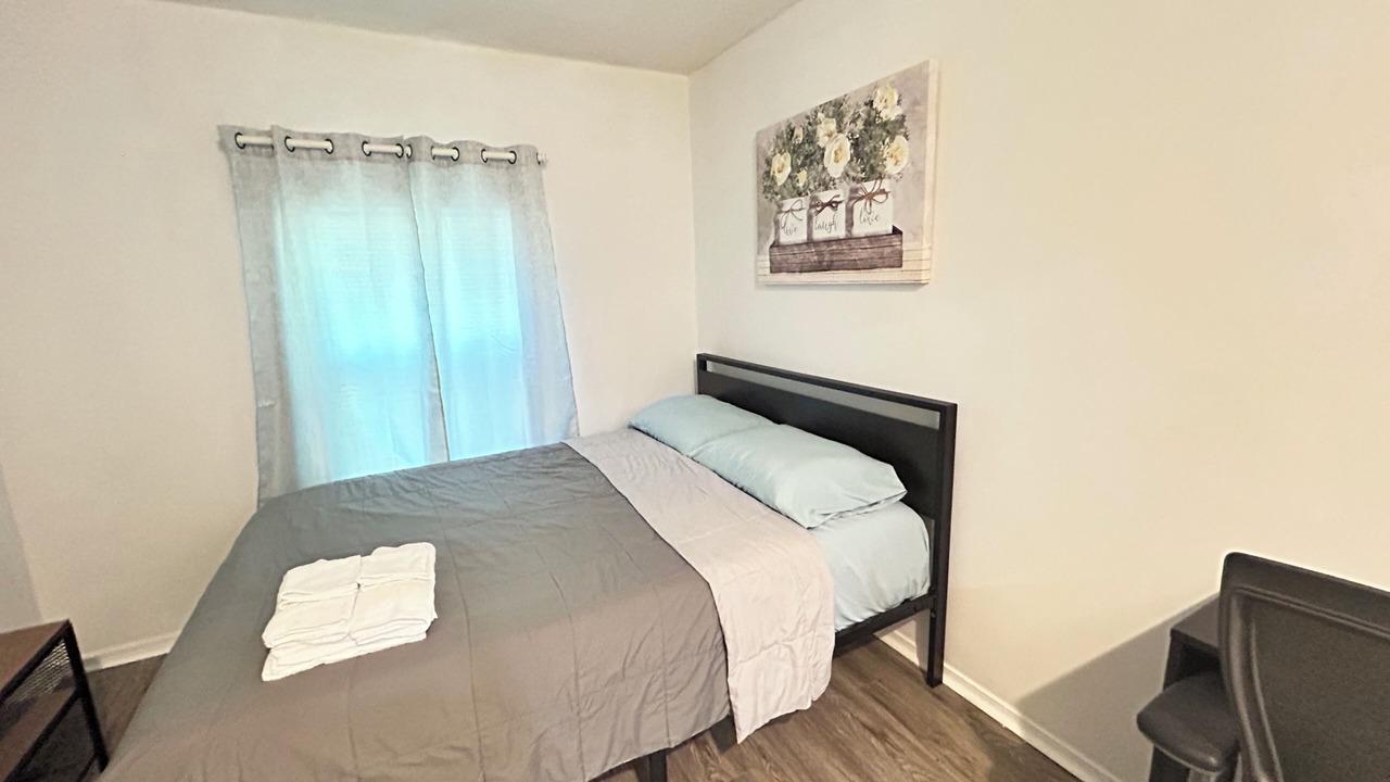 Photo of Bedroom in Cedar Hills