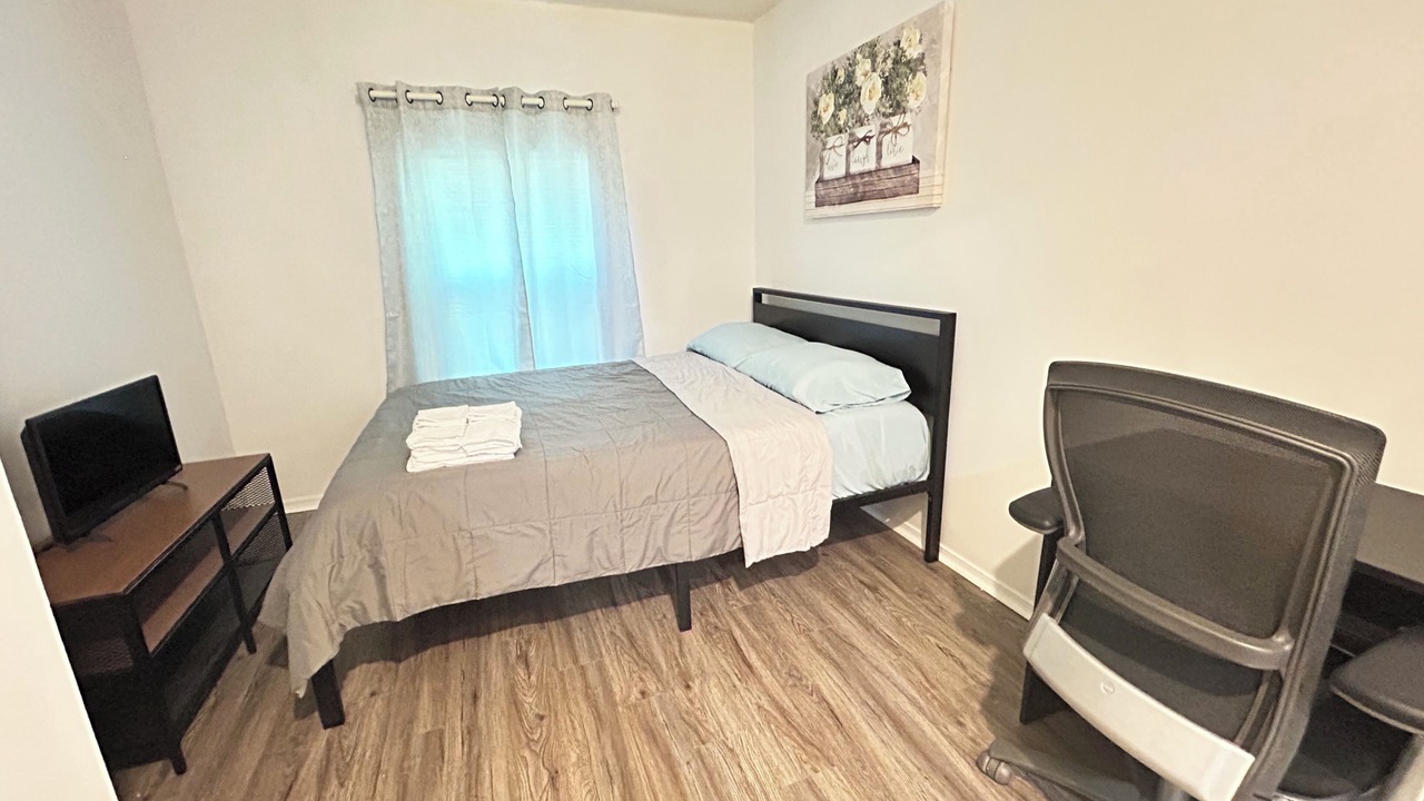 Photo of Bedroom in Cedar Hills