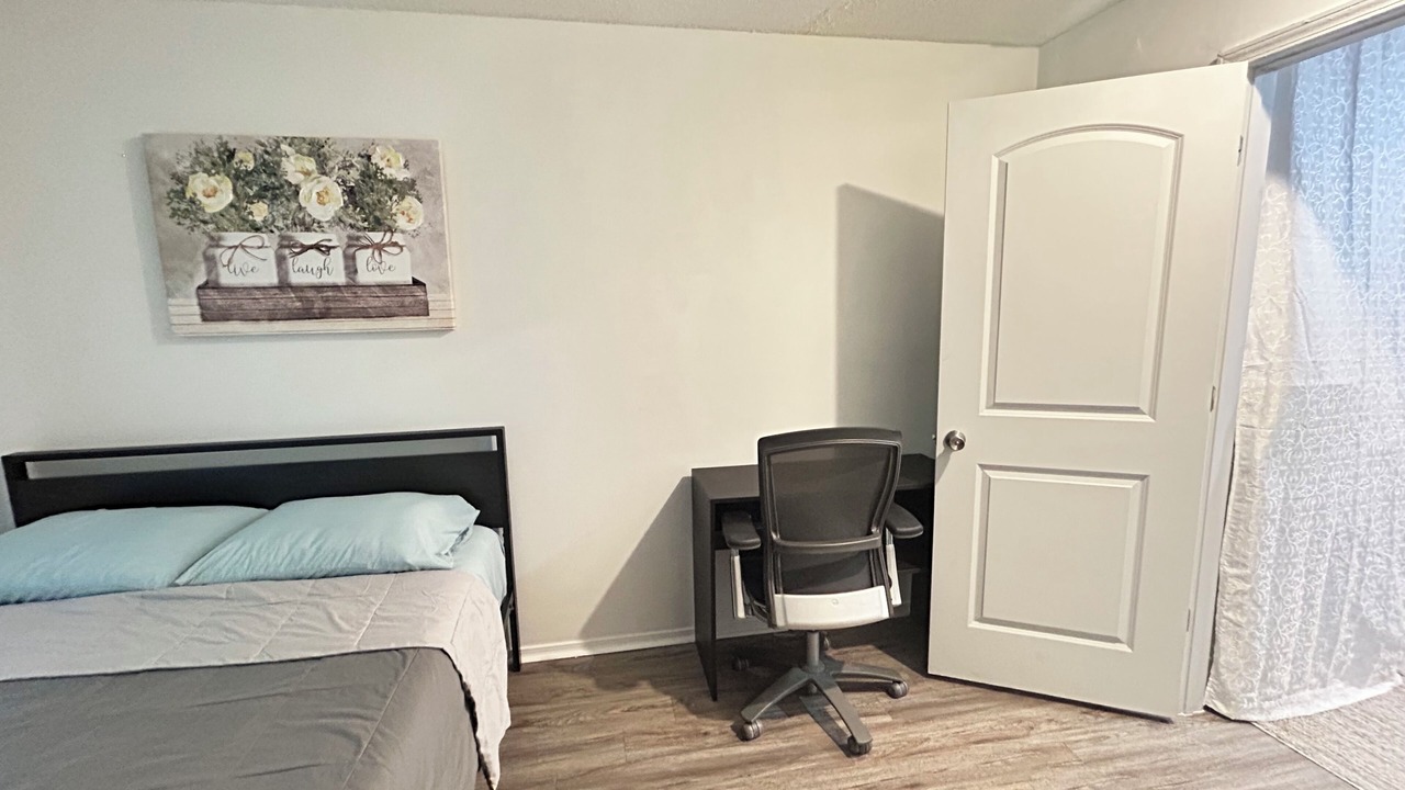 Photo of Bedroom in Cedar Hills