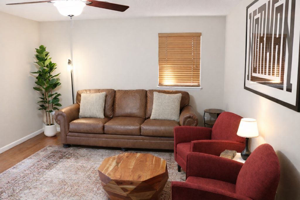 Photo of Livingroom in Norman